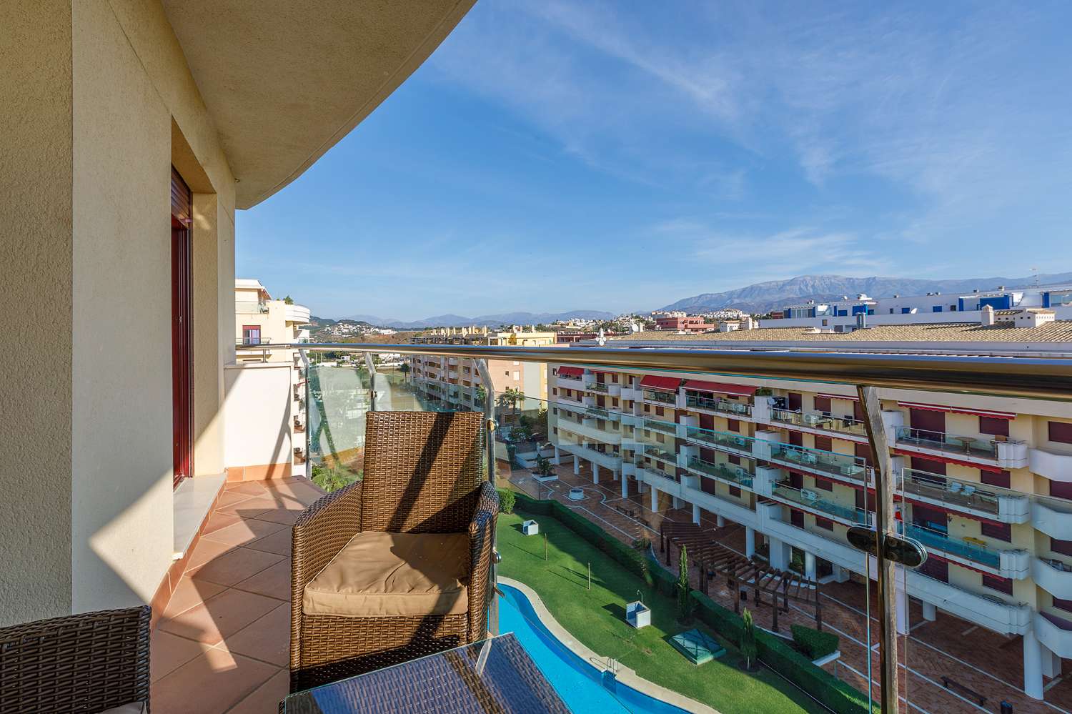 Appartement de deux chambres Torre del Mar nouvelle zone, climatisation et piscine
