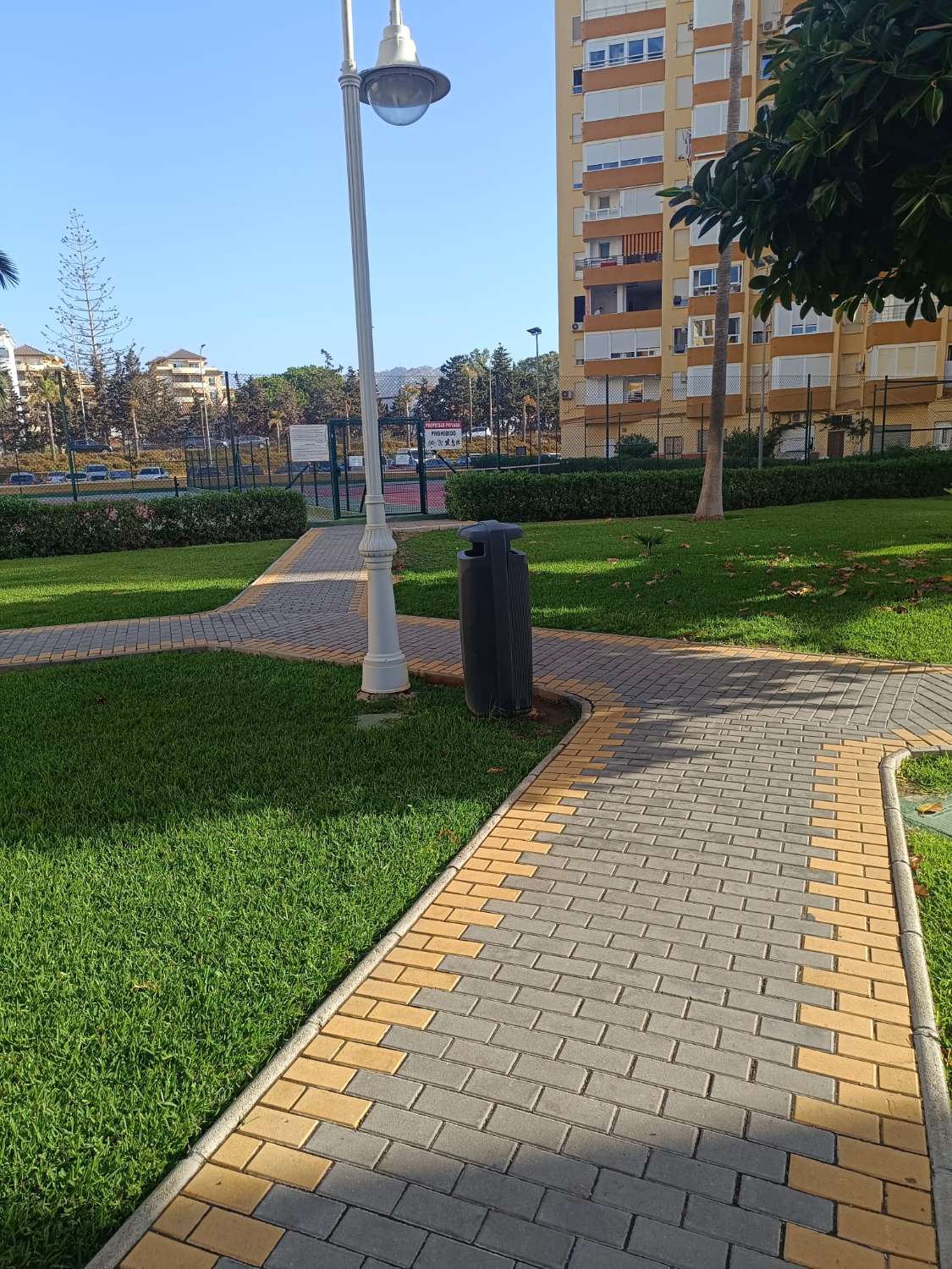 Pieni huoneisto myynnissä Algarrobo Costa