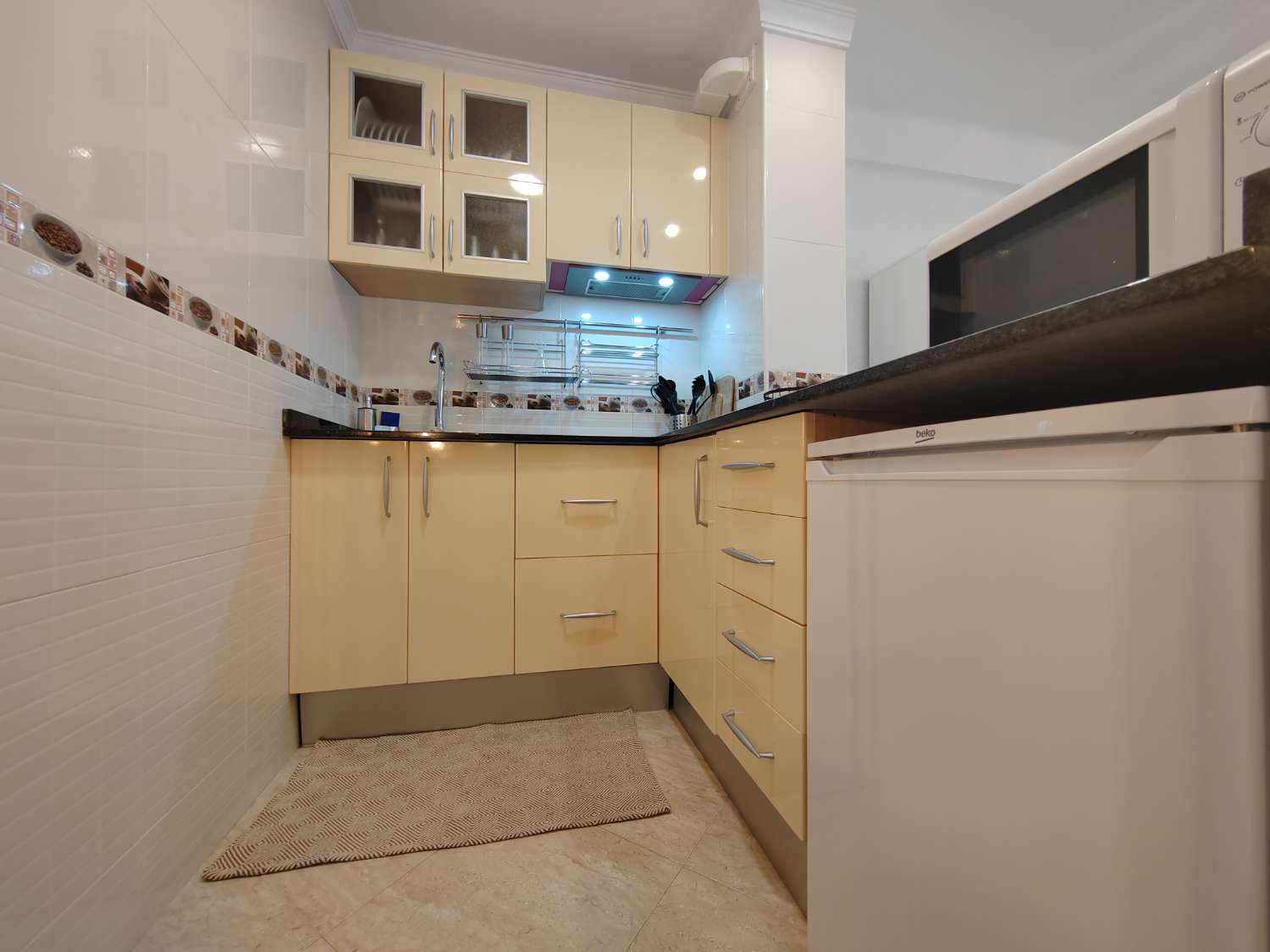 شقة للإيجار في Algarrobo Costa