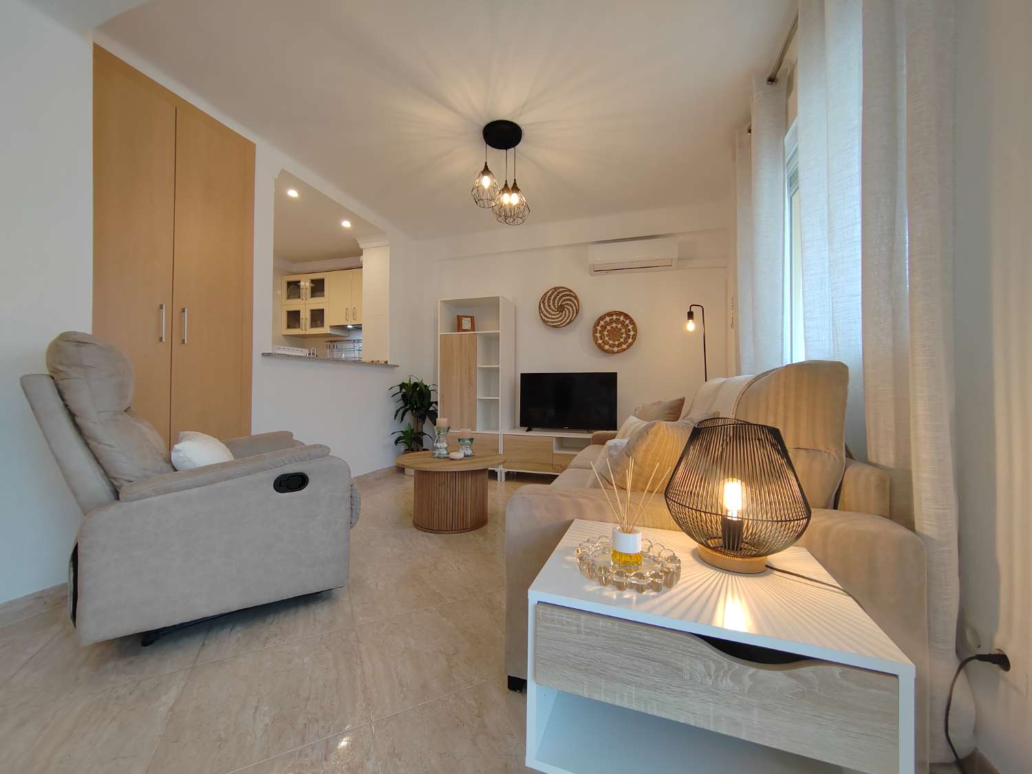 شقة للإيجار في Algarrobo Costa