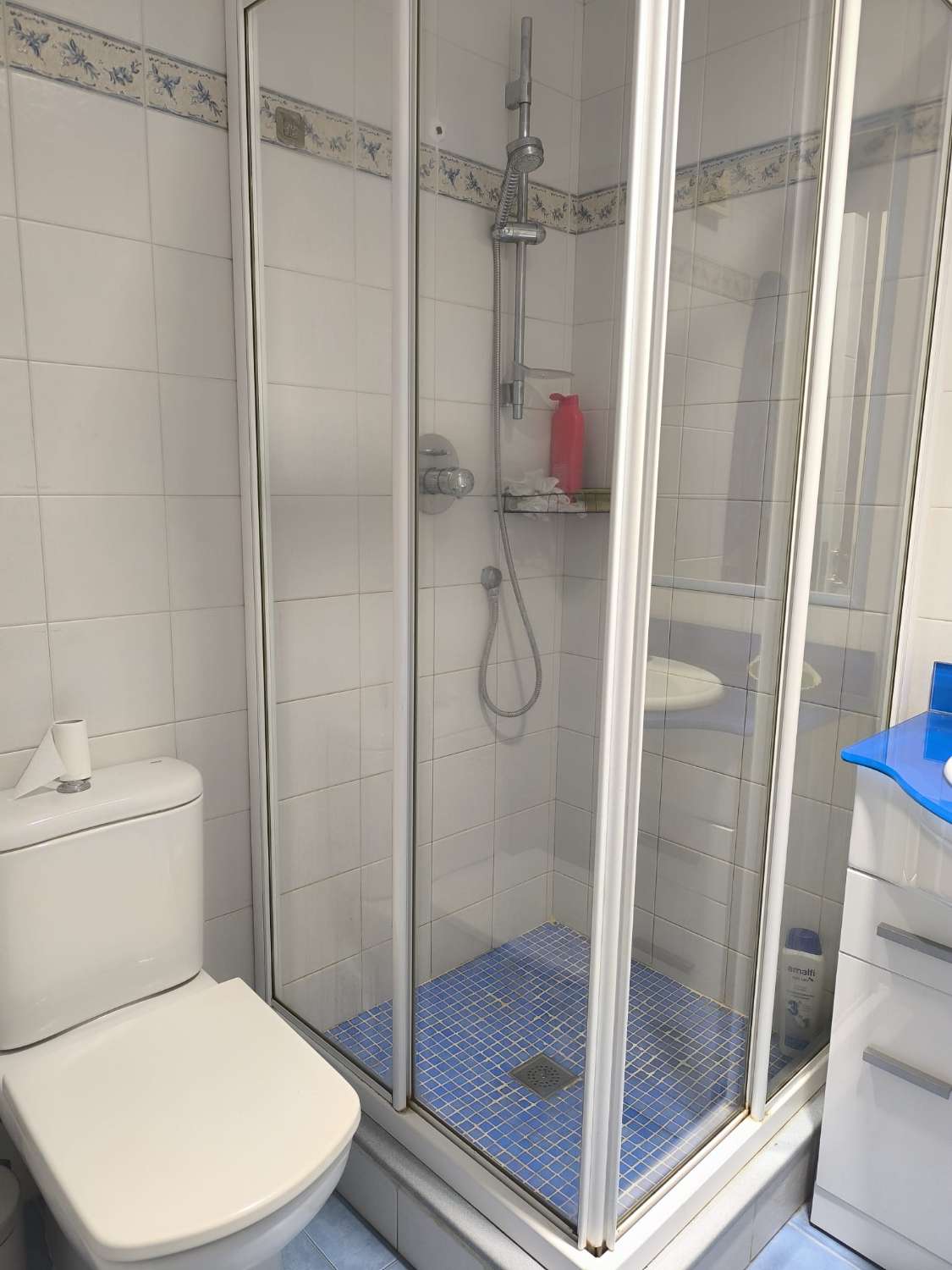 Rymlig och ljus fyrarumslägenhet i hjärtat av Vélez-Málaga