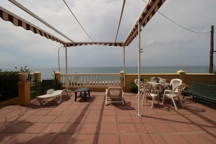 Beachfront Villa in Benajarafe with Large Urban Plot