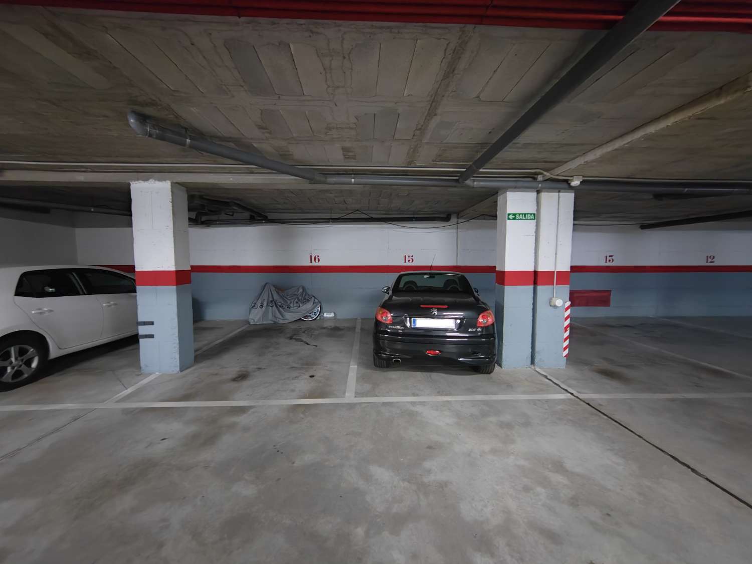 3-Schlafzimmer-Wohnung im Baviera Golf mit Pool und Parkplatz