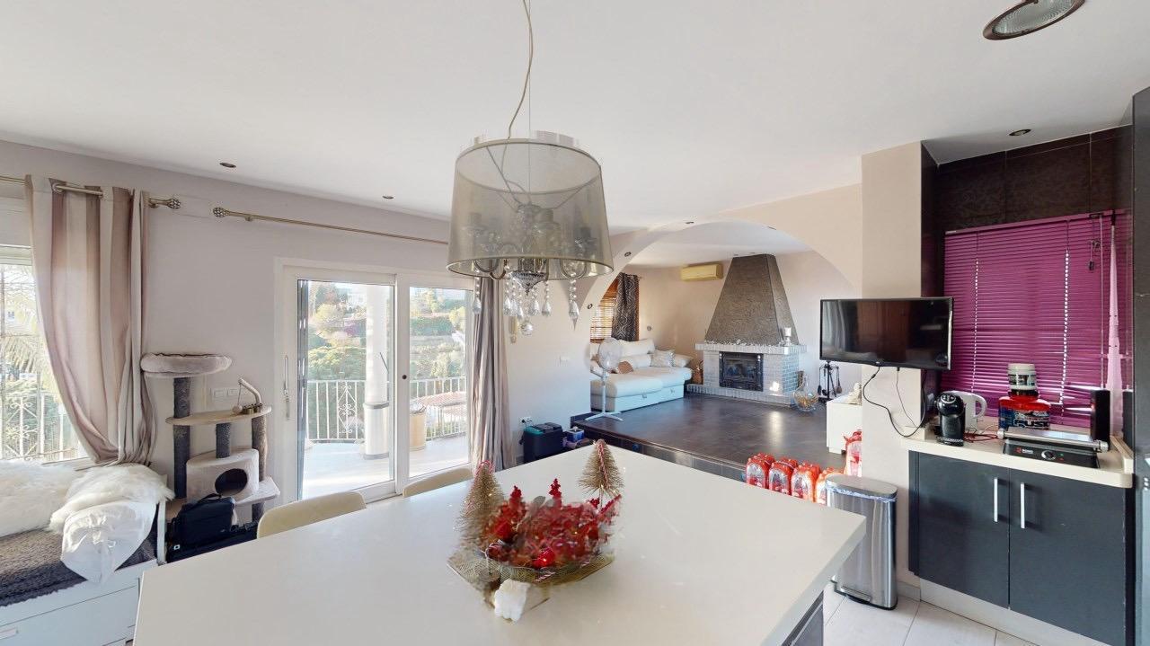 Chalet en venta Urbanizacion La Sirena Benajarafe