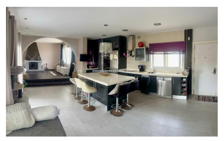 Chalet en venta Urbanizacion La Sirena Benajarafe