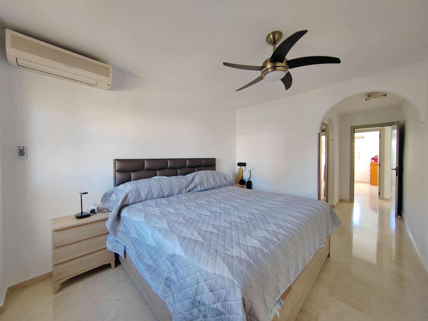 Apartamento de 3 dormitorios en Baviera Golf con piscina y parking