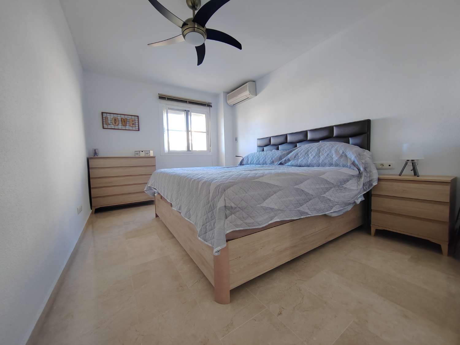 Apartamento de 3 dormitorios en Baviera Golf con piscina y parking