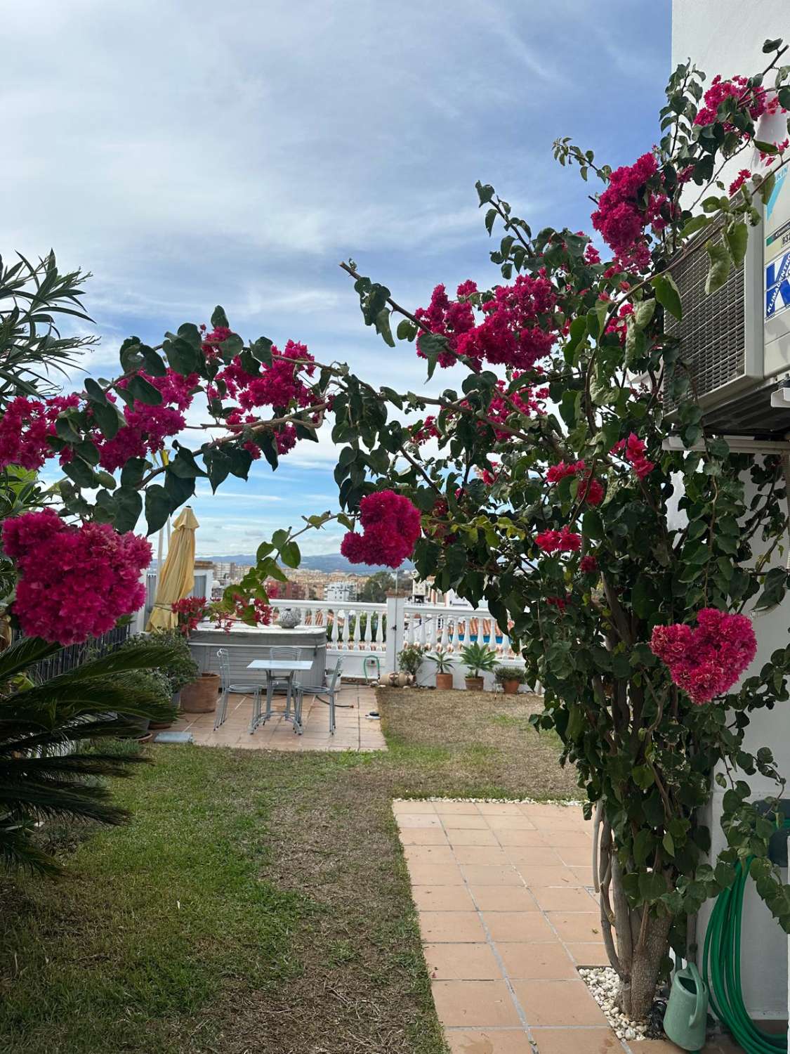 Reihenhaus mit 3 Schlafzimmern in Mezquitilla