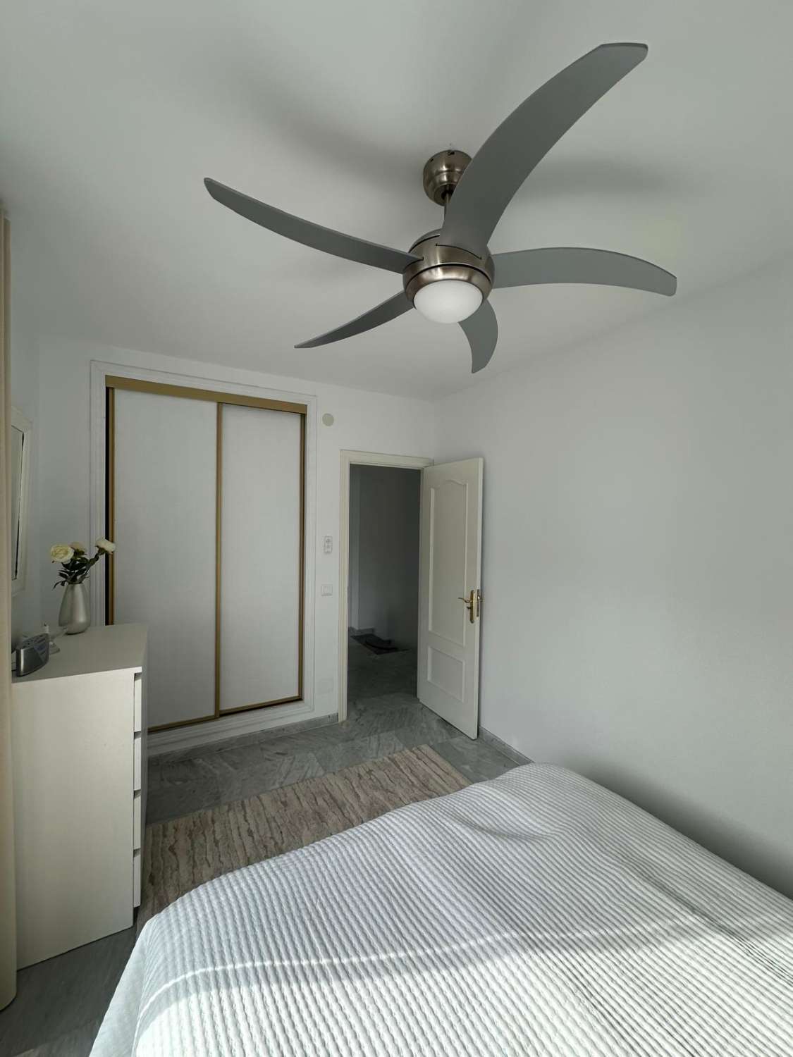 Reihenhaus mit 3 Schlafzimmern in Mezquitilla