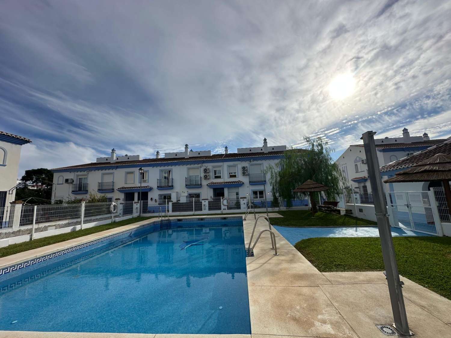 Reihenhaus mit 3 Schlafzimmern in Mezquitilla