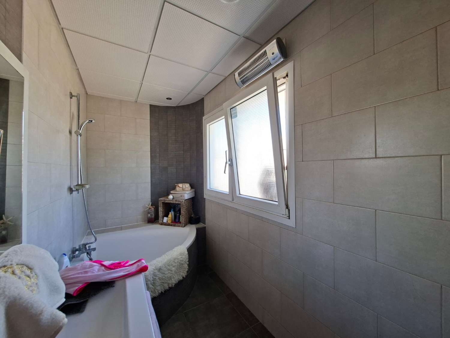 Villa individuelle à vendre dans l’urbanisation La Sirena, Benajarafe