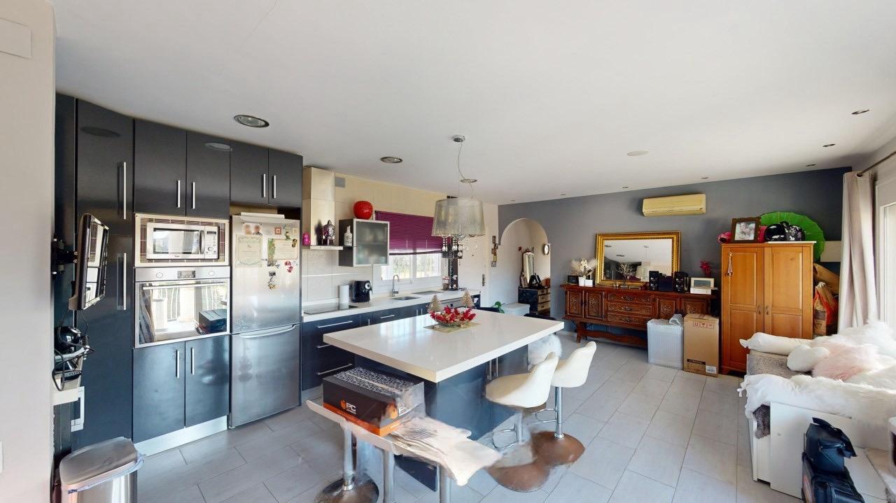 Villa individuelle à vendre dans l’urbanisation La Sirena, Benajarafe