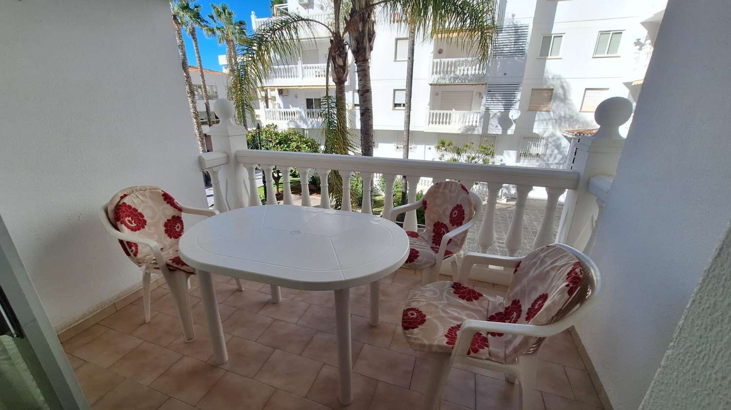Piso 2 dormitorios 2 cuartos de baño Almuñecar