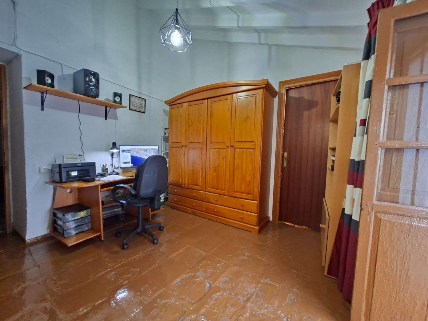 منزل للبيع في Viñuela