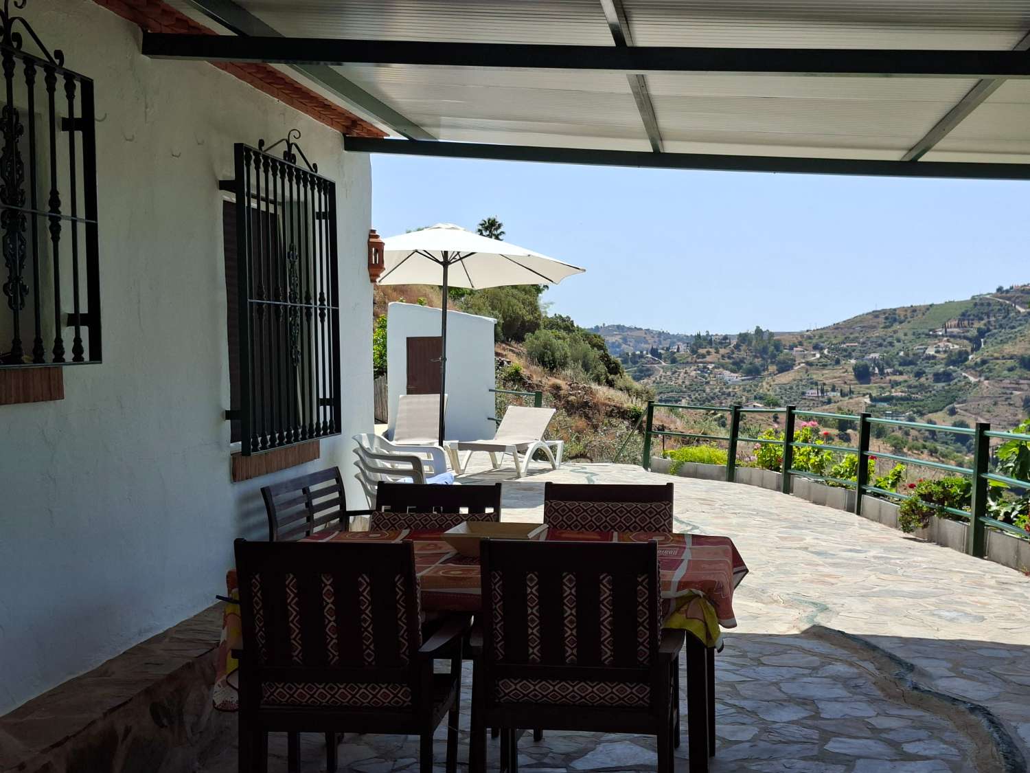 Casa rustica con piscina Cómpeta