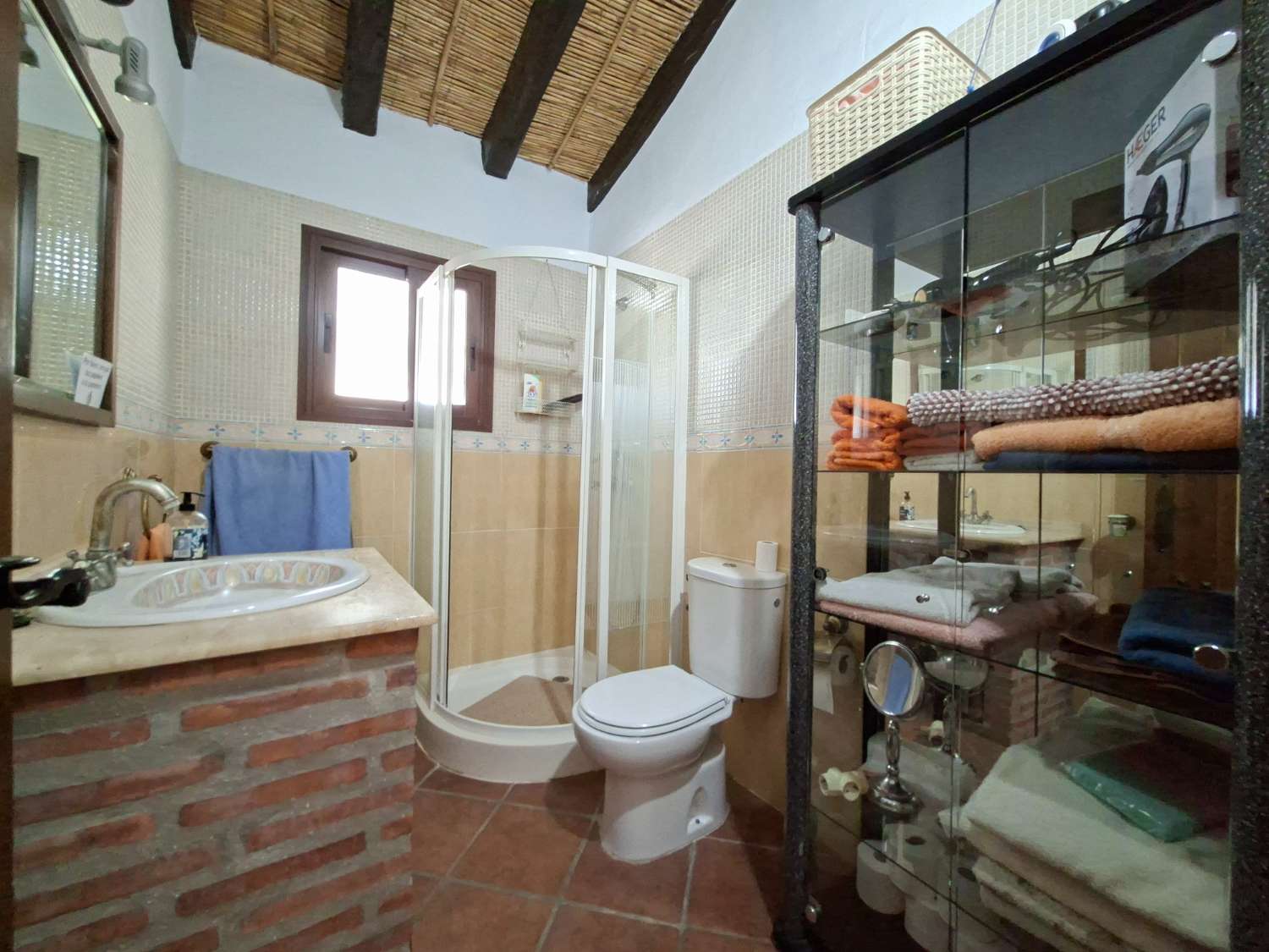 Casa rustica con piscina Cómpeta