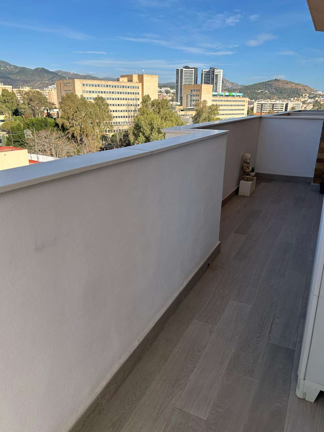 Dúplex con piscina en venta en Malaga