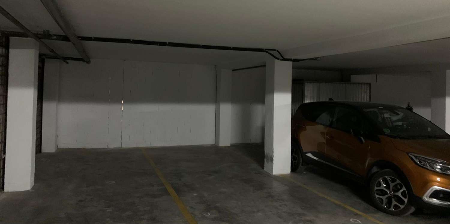 Piso en venta 2 dormitorios Almuñecar