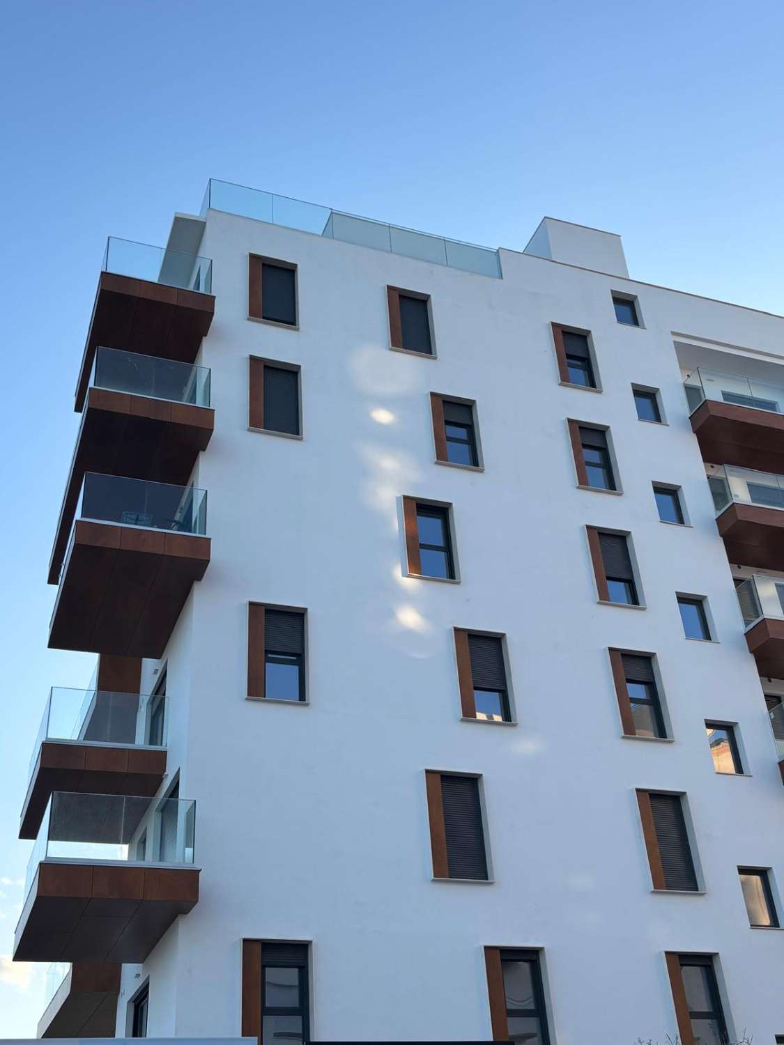 Apartamento a estrenar en 1ª línea de playa en Torre del Mar