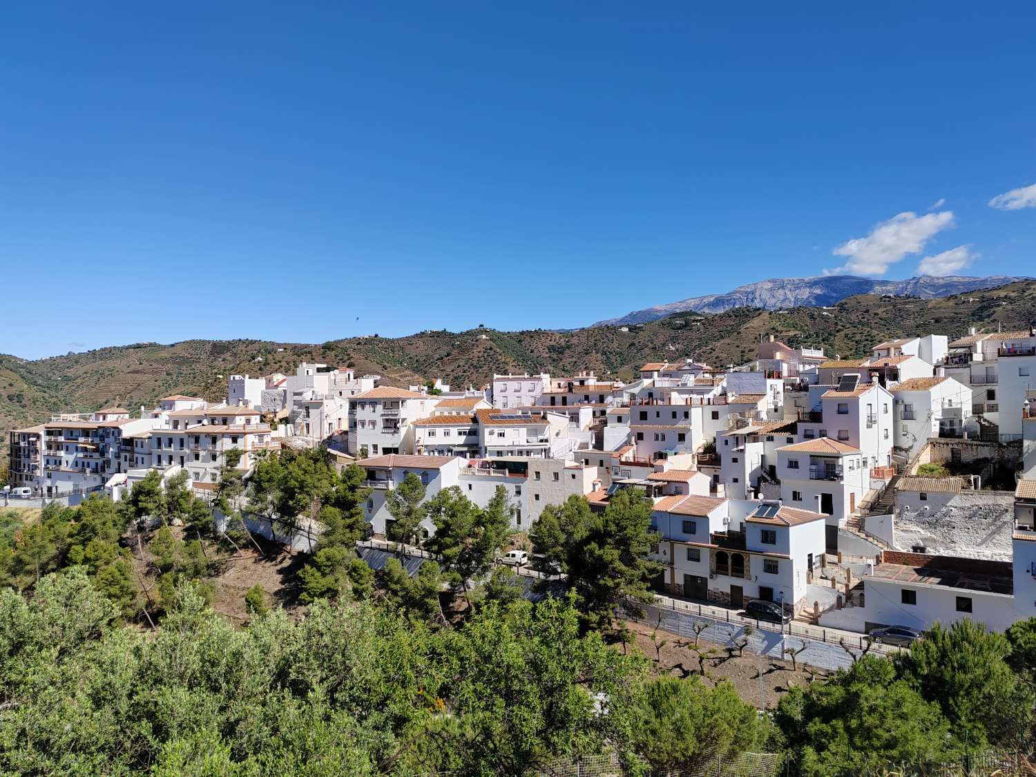 Appartement te huur in Sayalonga