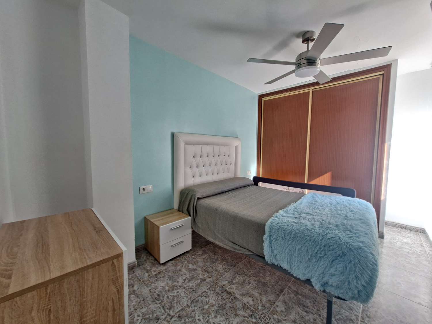 Flat te koop in Zona Hispanidad-Vivar Téllez (Vélez-Málaga)