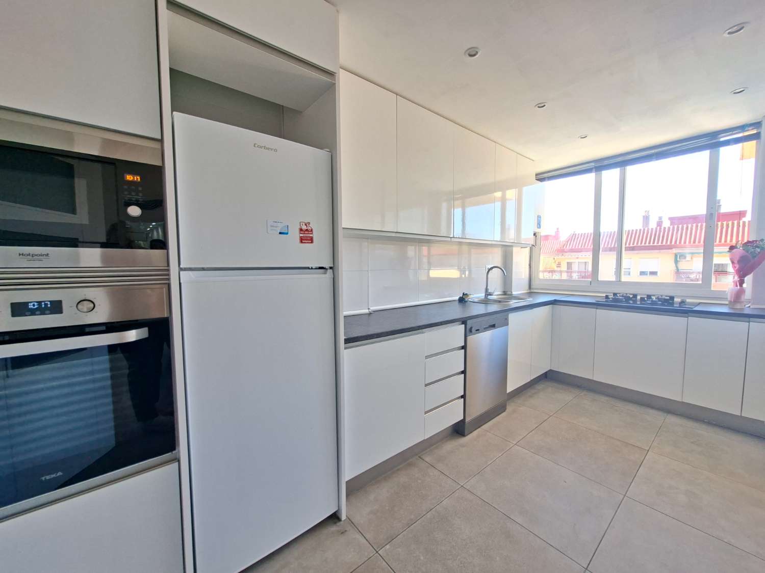 Flat te koop in Zona Hispanidad-Vivar Téllez (Vélez-Málaga)