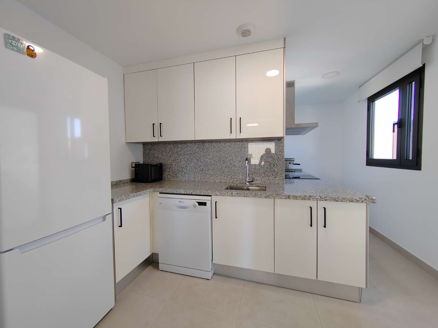 пентхауз в продаже в Paseo Marítimo de Levante (Torre del Mar)