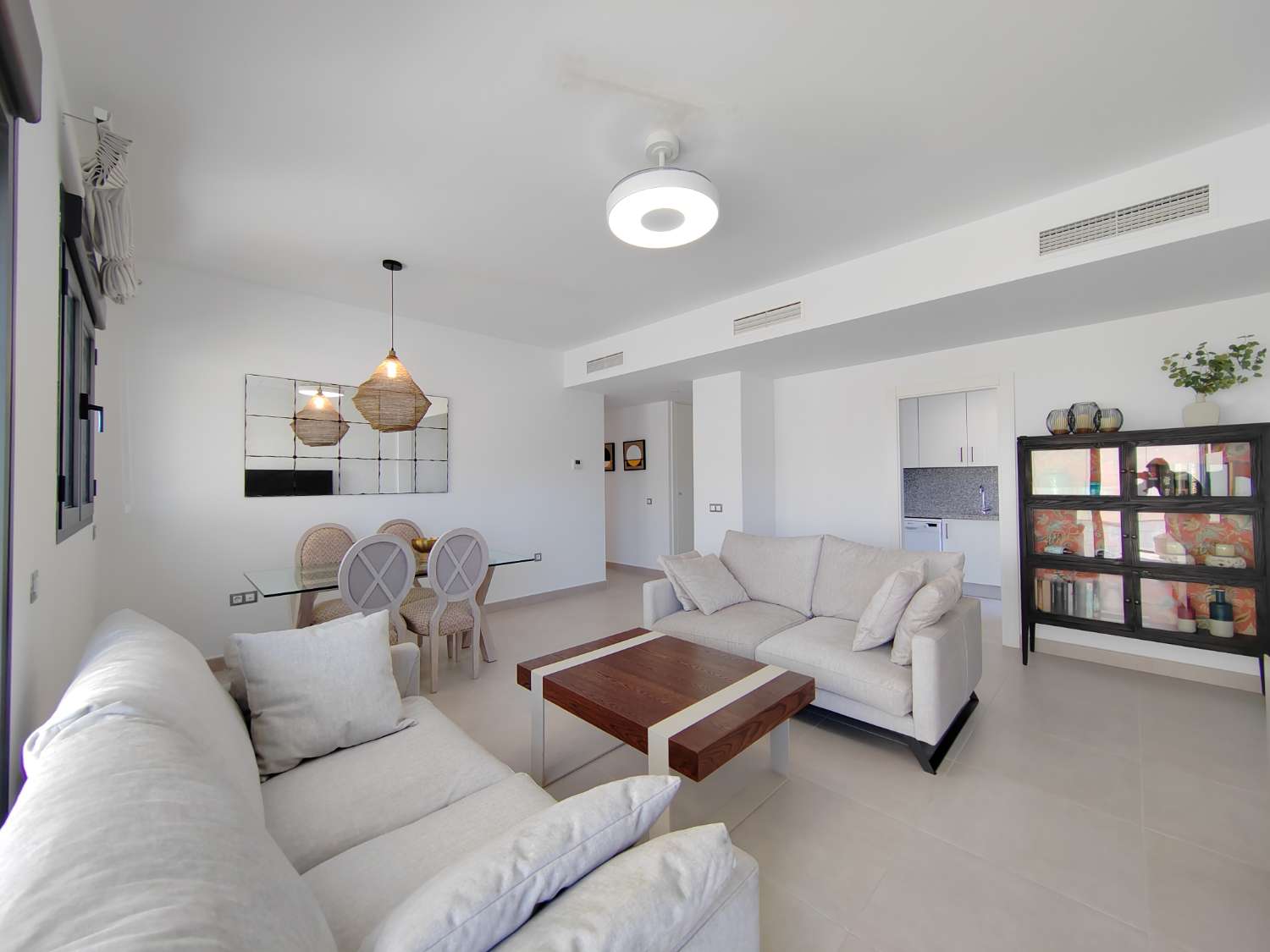 пентхауз в продаже в Paseo Marítimo de Levante (Torre del Mar)