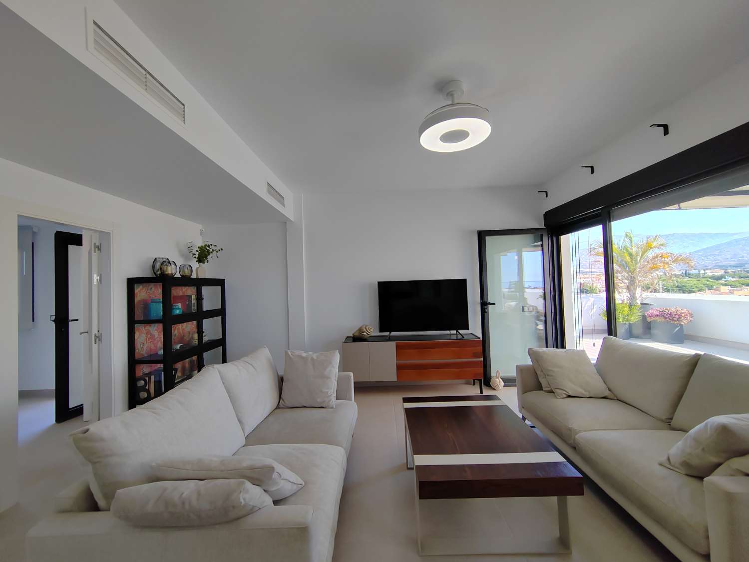 пентхауз в продаже в Paseo Marítimo de Levante (Torre del Mar)