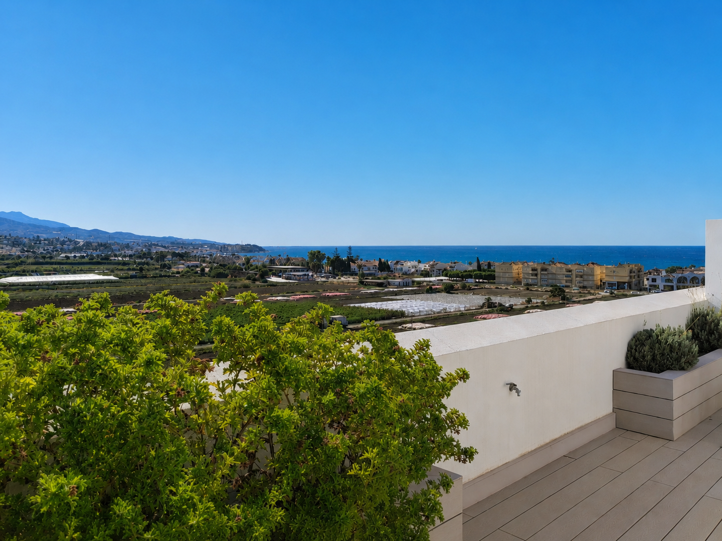 пентхауз в продаже в Paseo Marítimo de Levante (Torre del Mar)