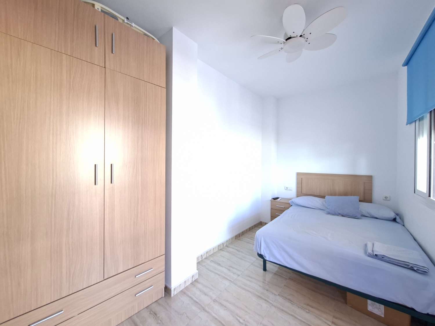 Piso de 2 dormitorios en venta en el centro de Torre del Mar.