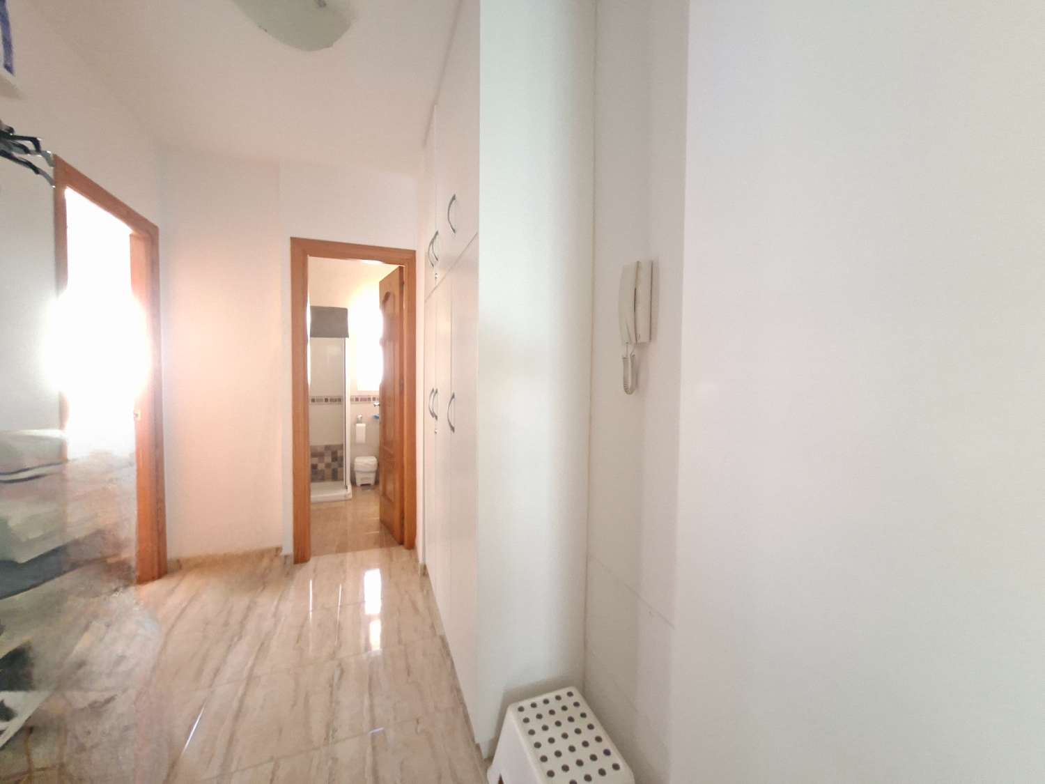 Piso de 2 dormitorios en venta en el centro de Torre del Mar.