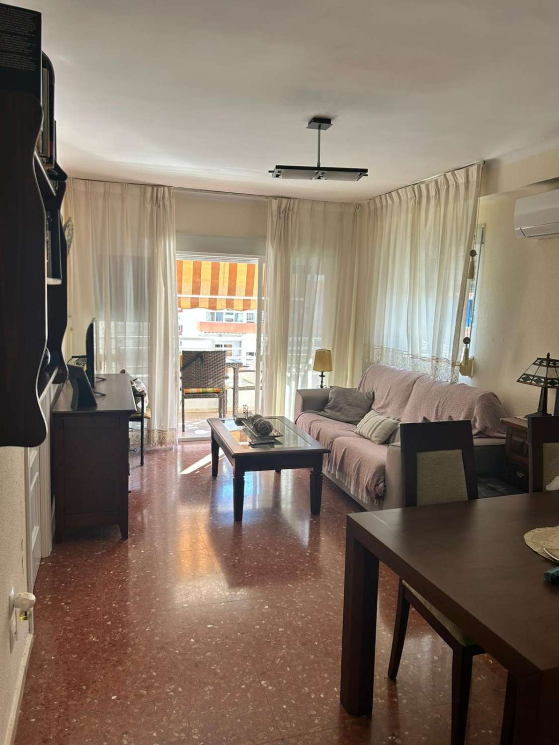 Piso alquiler larga temporada 2 dormitorios en Torre del Mar