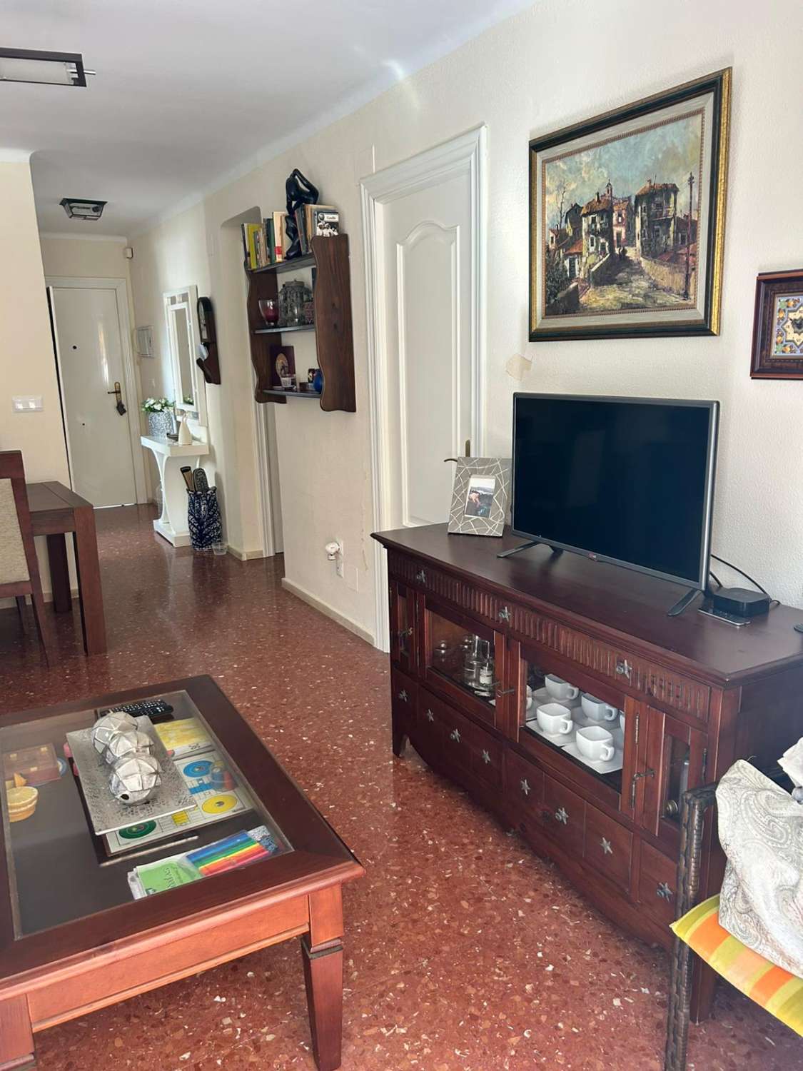 Piso alquiler larga temporada 2 dormitorios en Torre del Mar
