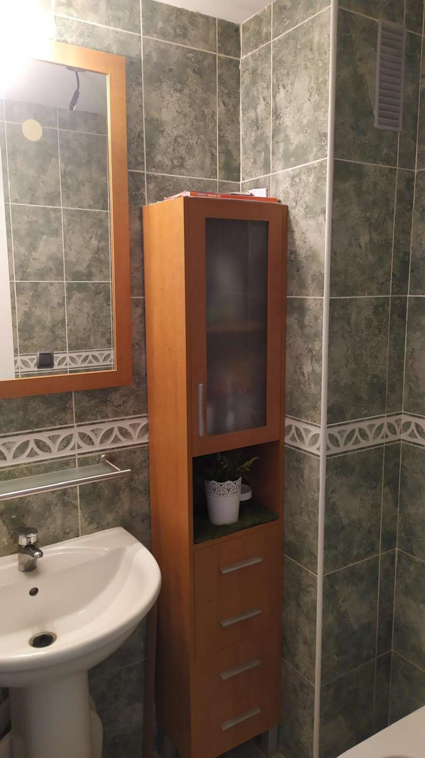 Piso en venta de 2 dormitorios en Vélez-Málaga