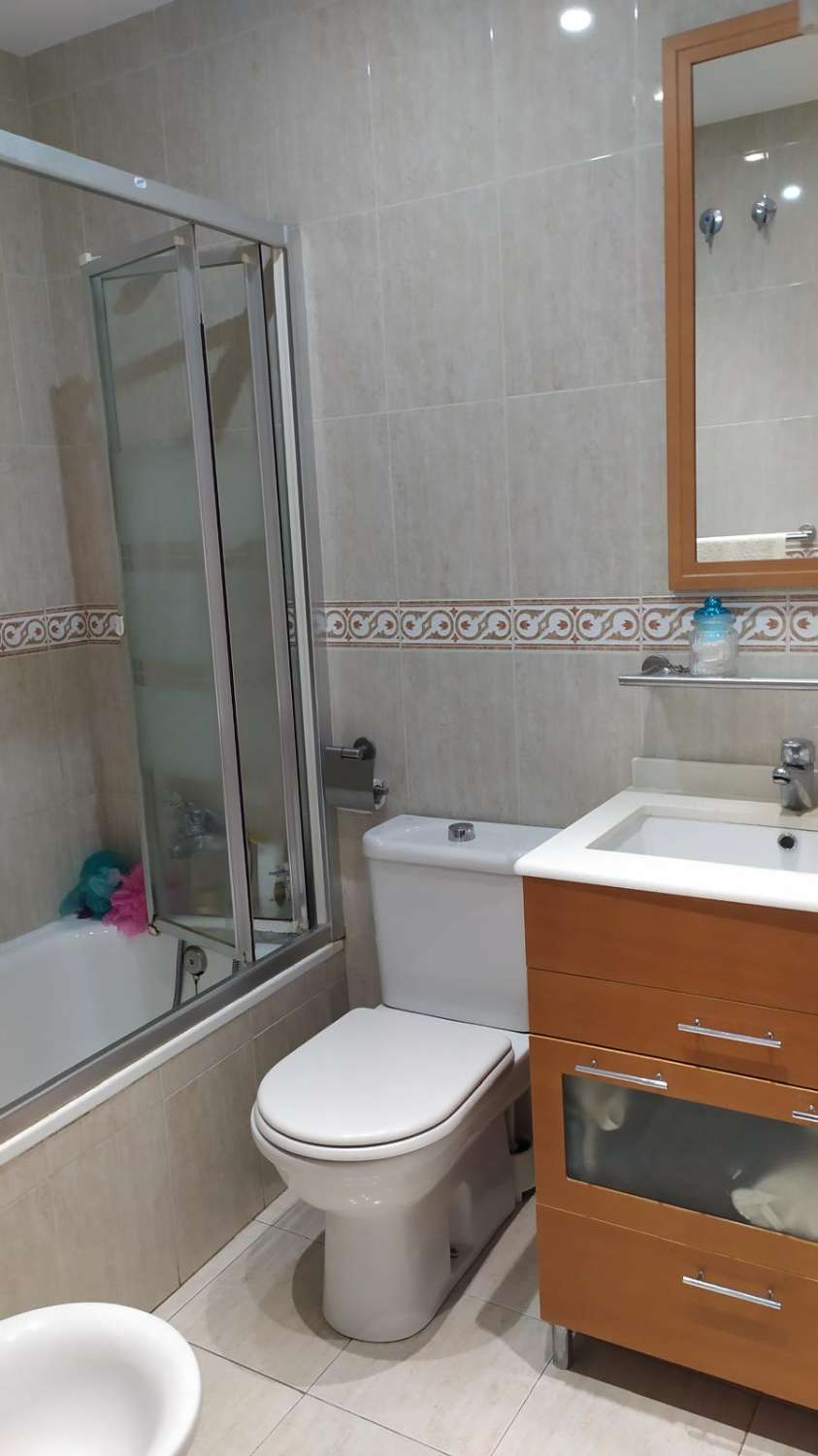 Piso en venta de 2 dormitorios en Vélez-Málaga