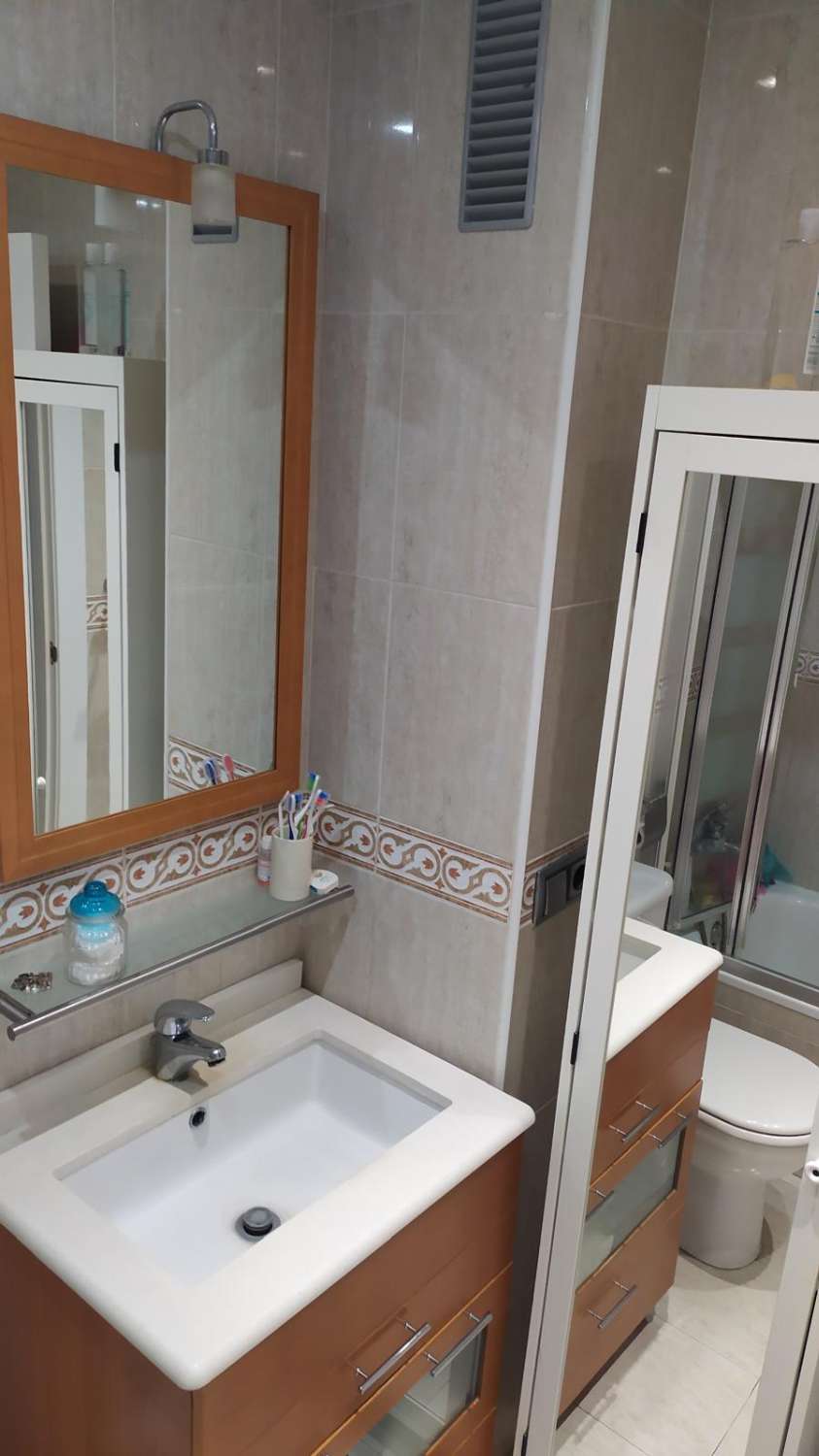 Piso en venta de 2 dormitorios en Vélez-Málaga