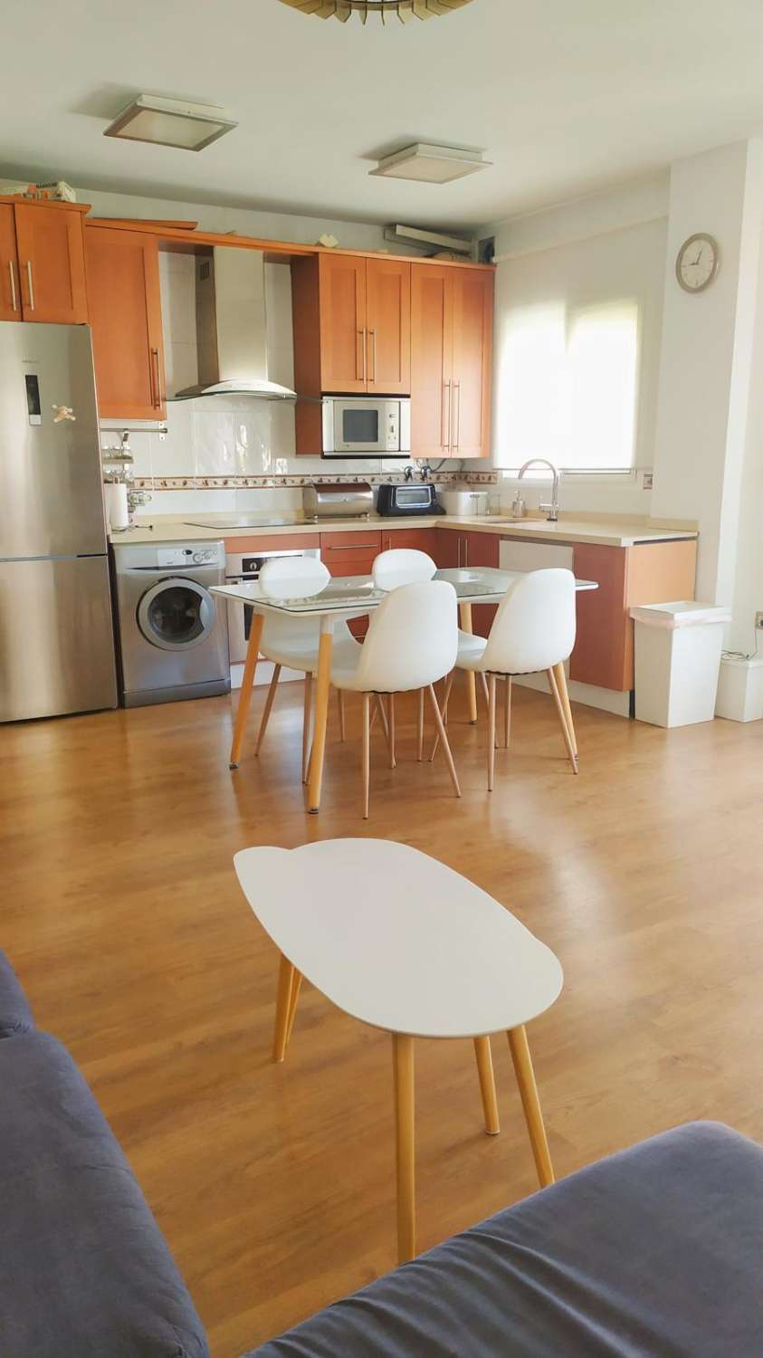 Piso en venta de 2 dormitorios en Vélez-Málaga