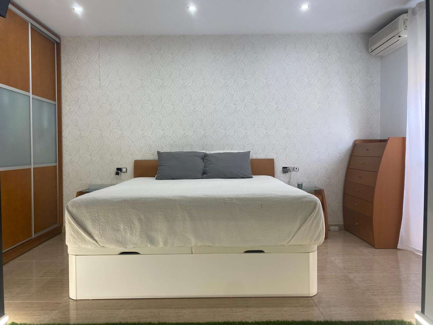 Piso en venta de 2 dormitorios en Vélez-Málaga