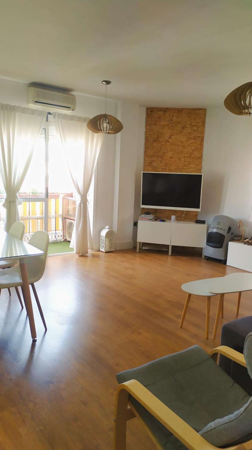 Piso en venta de 2 dormitorios en Vélez-Málaga