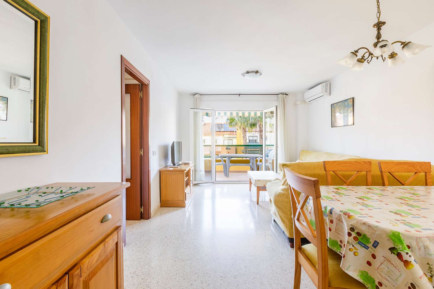Piso en venta de 3 dormitorios Algarrobo Costa