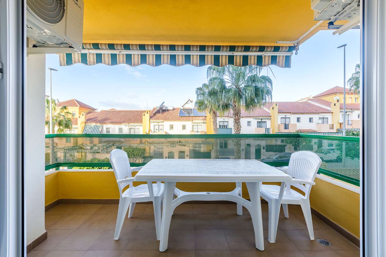Piso en venta de 3 dormitorios Algarrobo Costa