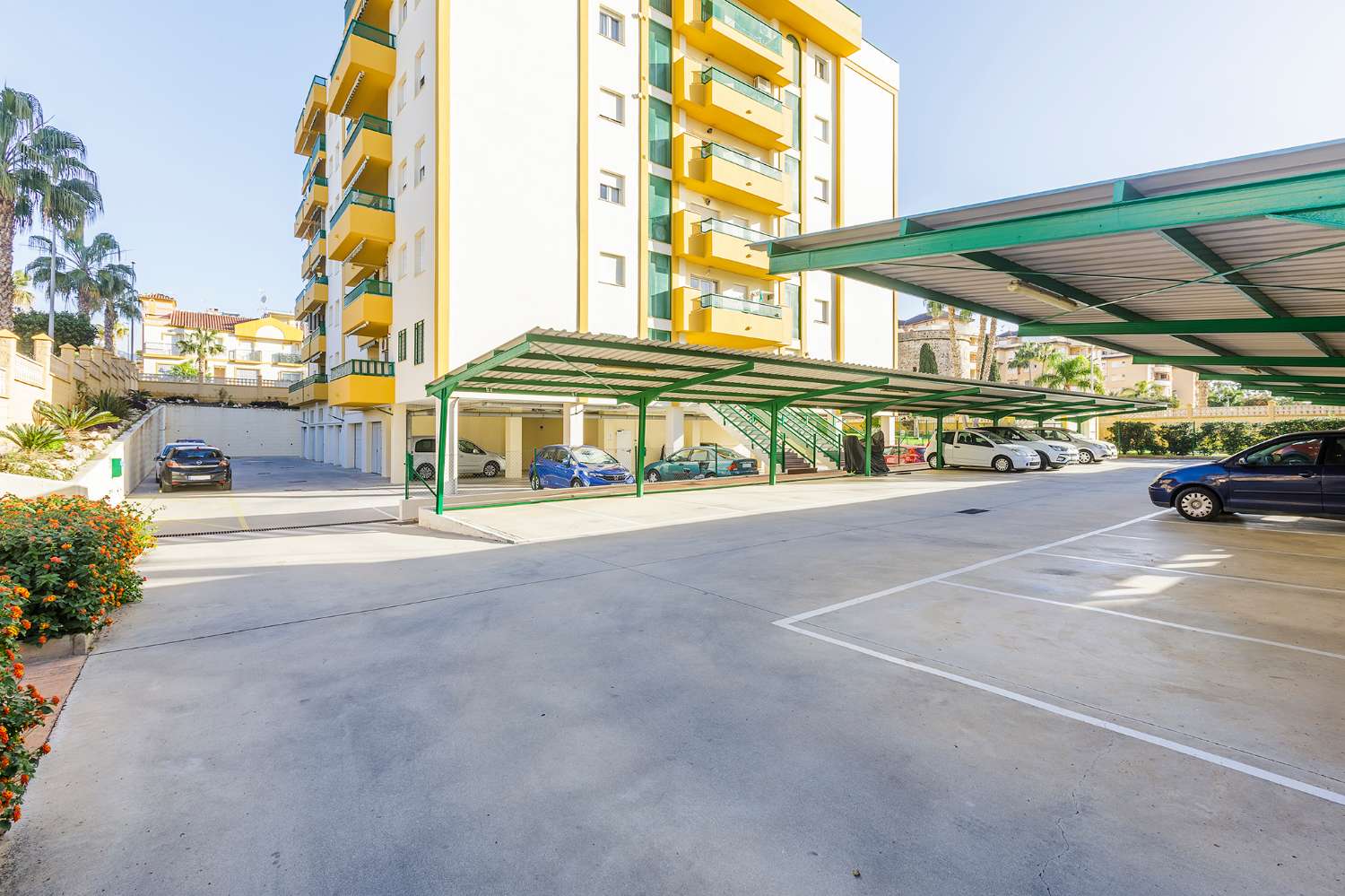 Piso en venta de 3 dormitorios Algarrobo Costa