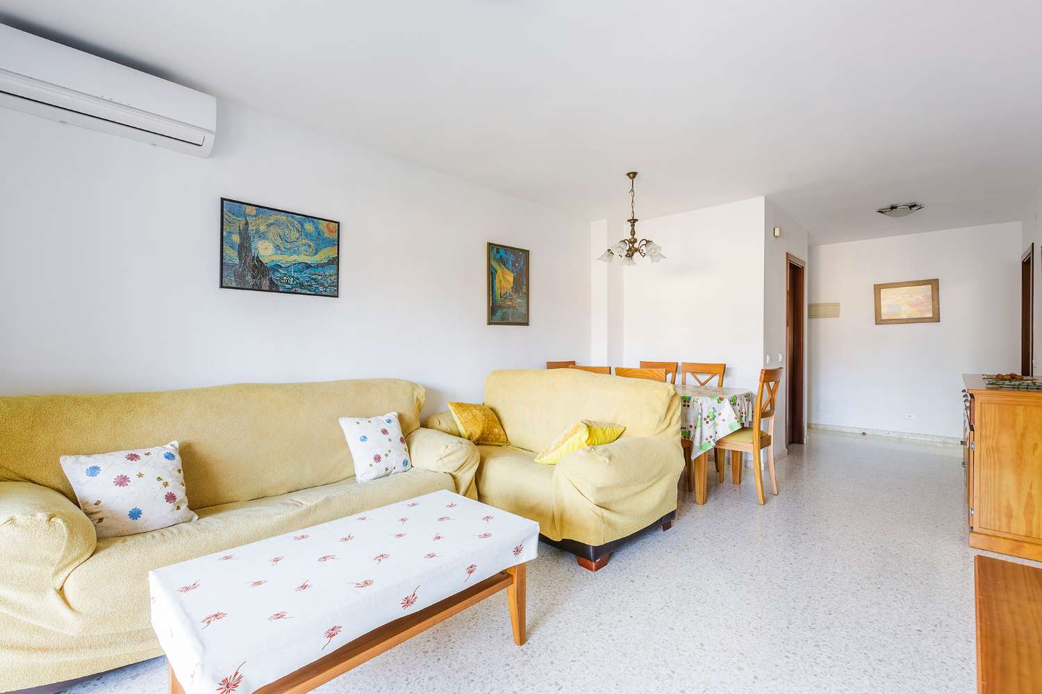 Piso en venta de 3 dormitorios Algarrobo Costa