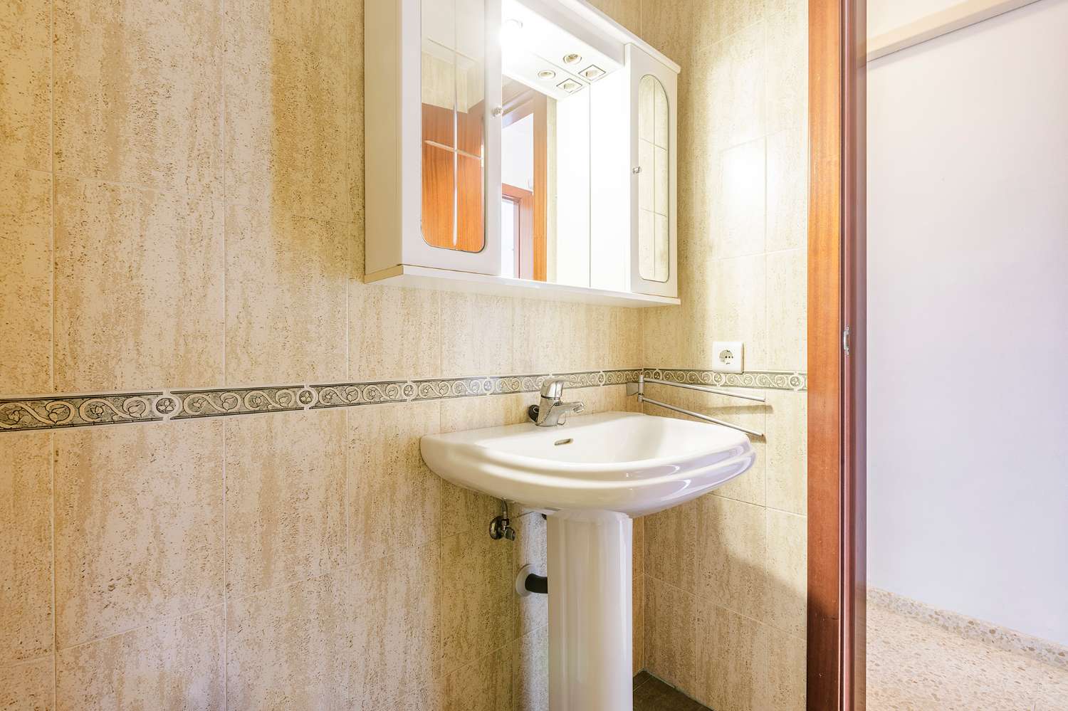 Piso en venta de 3 dormitorios Algarrobo Costa