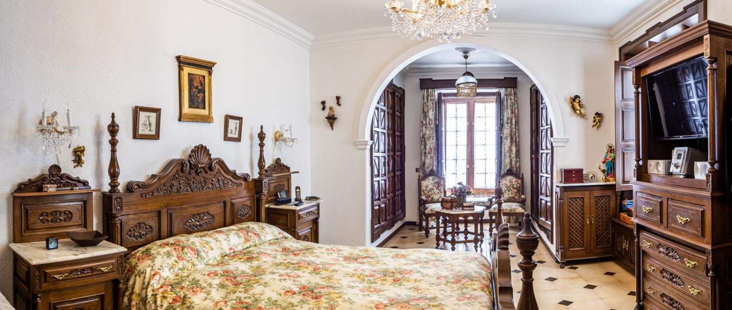 Casa en venta de 6 dormitorios en centro de Ronda