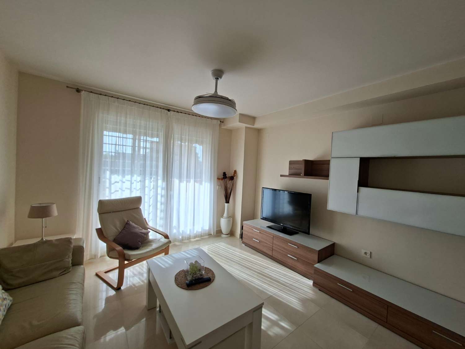 Flat for rent in Algarrobo Costa
