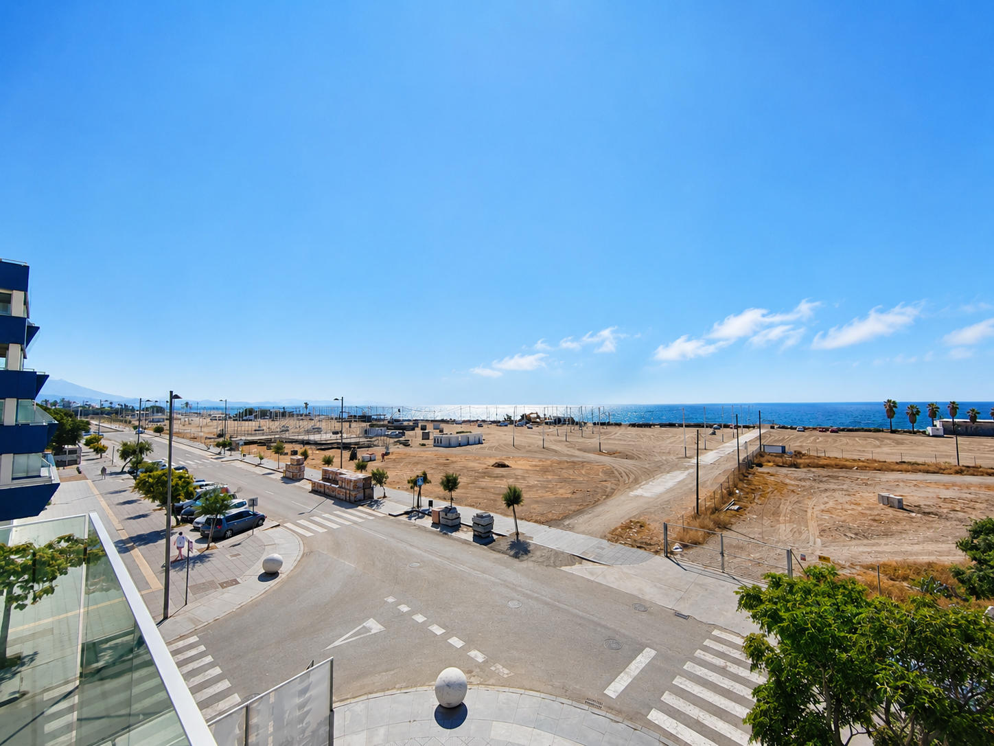 Appartement neuf en première ligne de plage à Torre del Mar