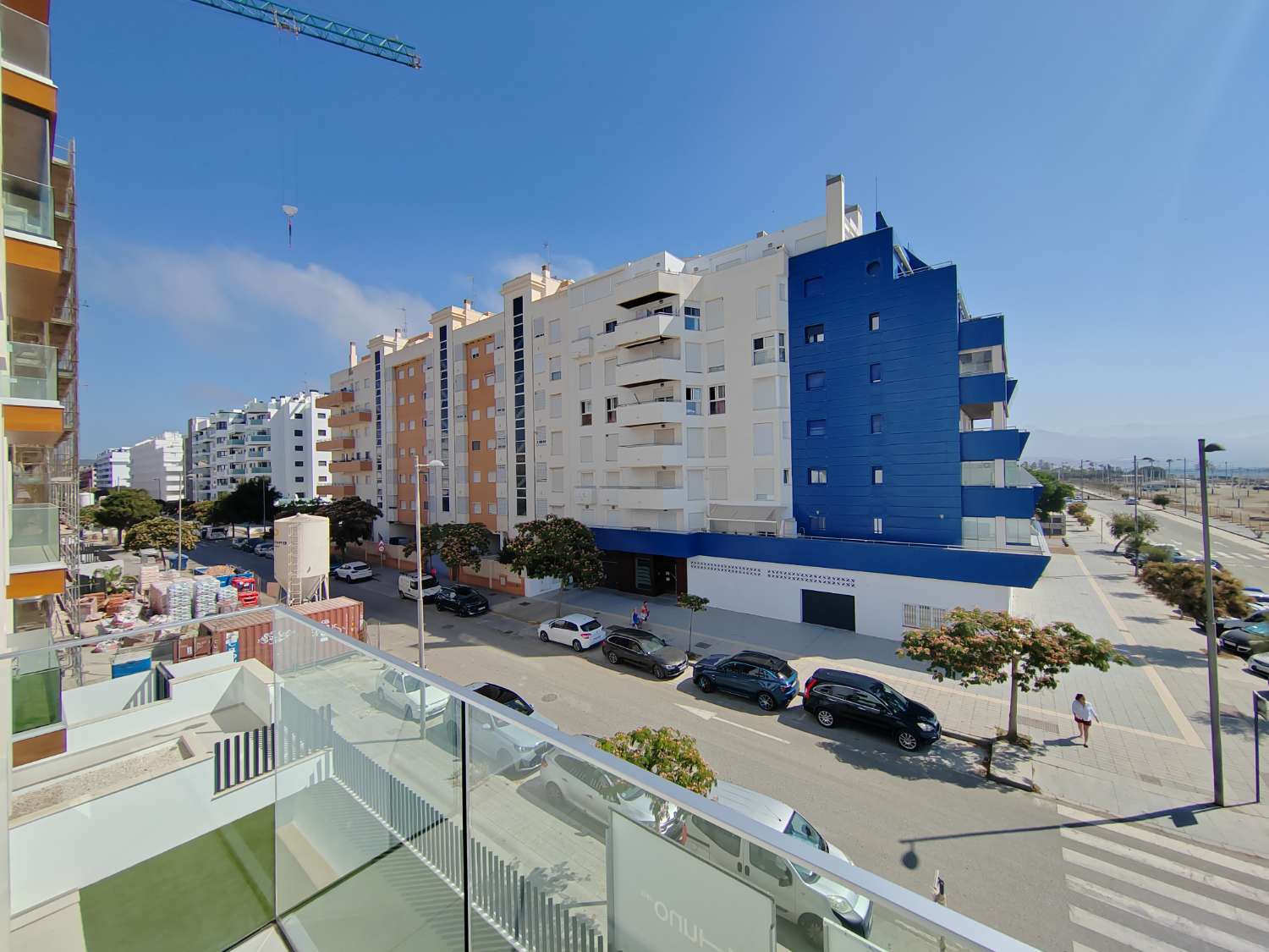 Appartement neuf en première ligne de plage à Torre del Mar