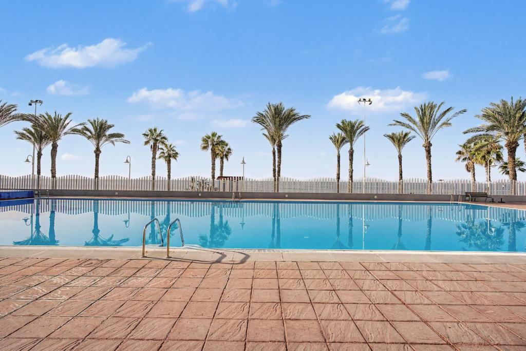 شقة للإيجار في Algarrobo Costa